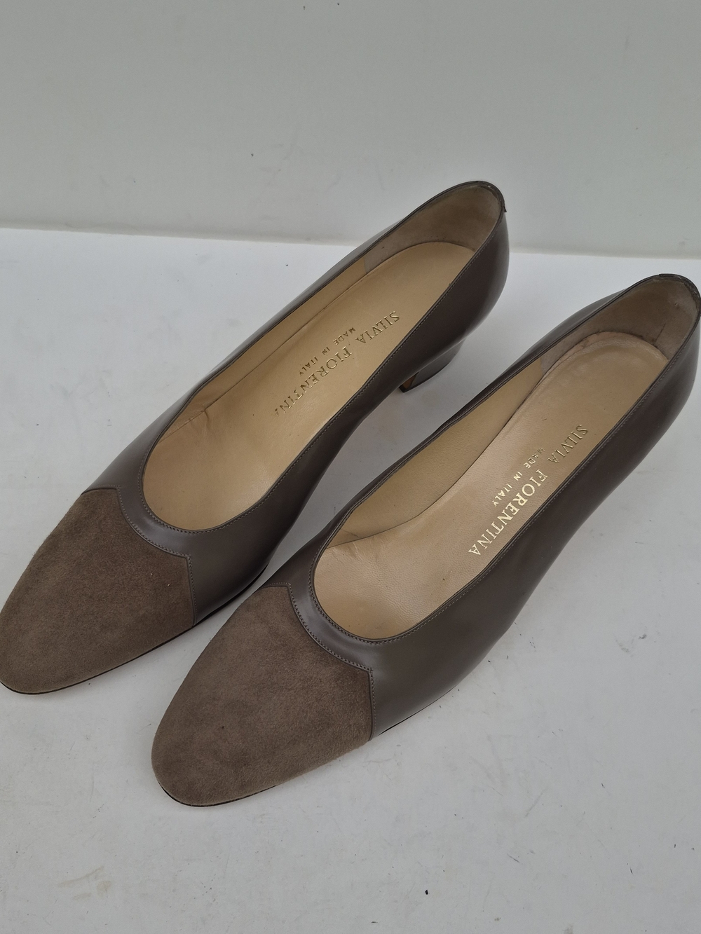 Silvia Fiorentina Taupe Leather & Suede Low Heel Italian Loafers - 8 Narrow